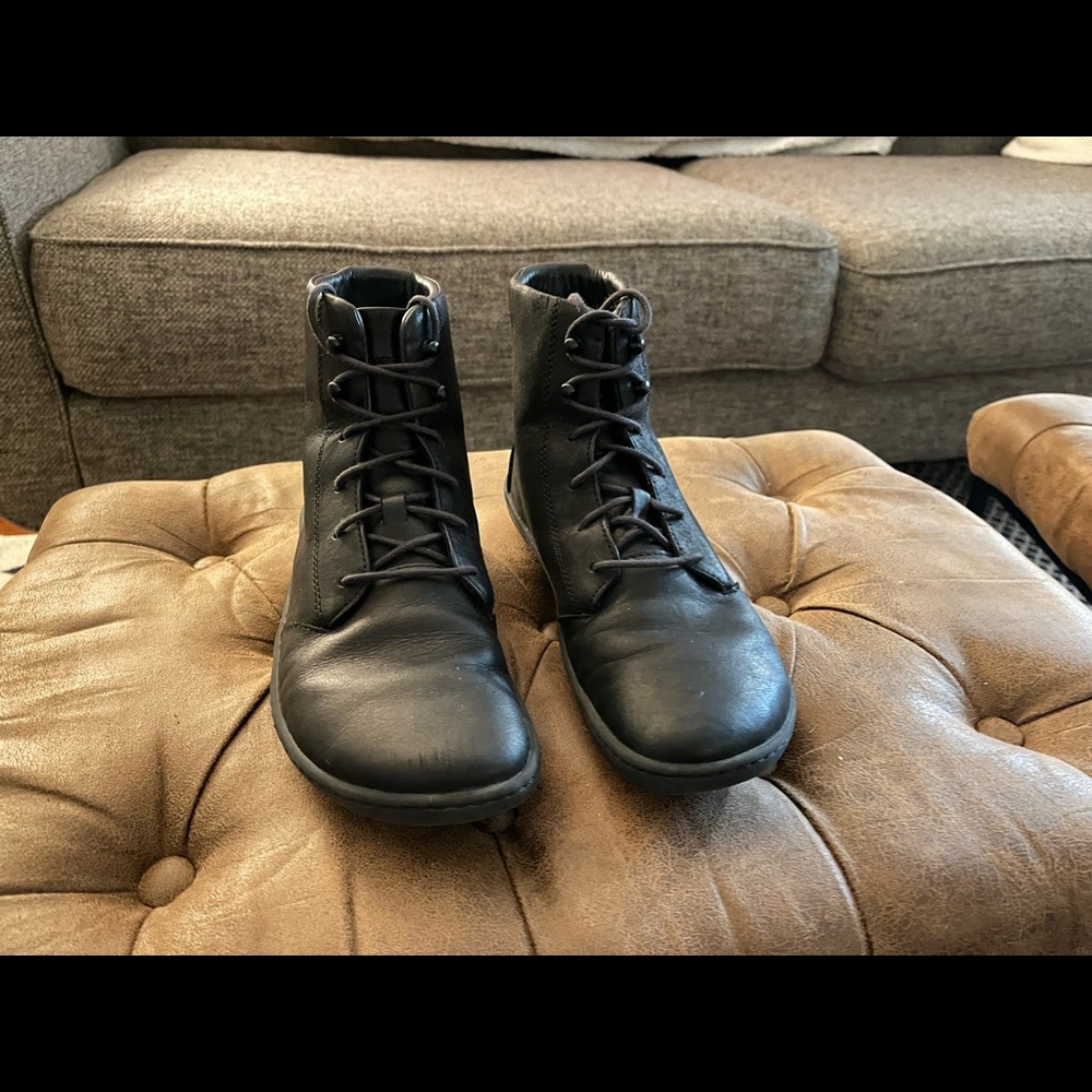 Vivobarefoot Gobi Hi Top (Size 38)